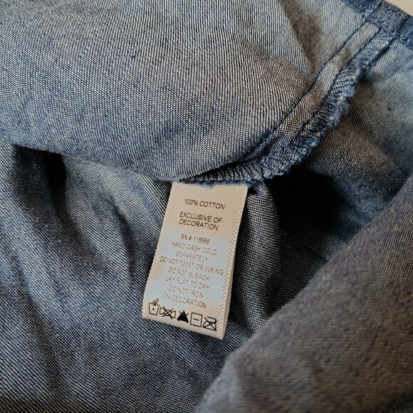 Cheryl Crow Be Myself Medium Shirt Long Sleeve Blue Chambray Butterfly Snap READ - Picture 8 of 12